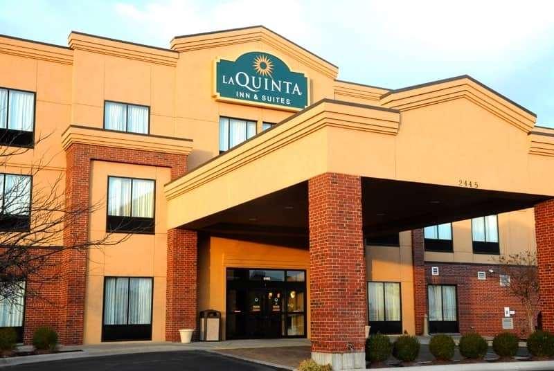 La Quinta By Wyndham Springfield Airport Plaza Hotell Exteriör bild